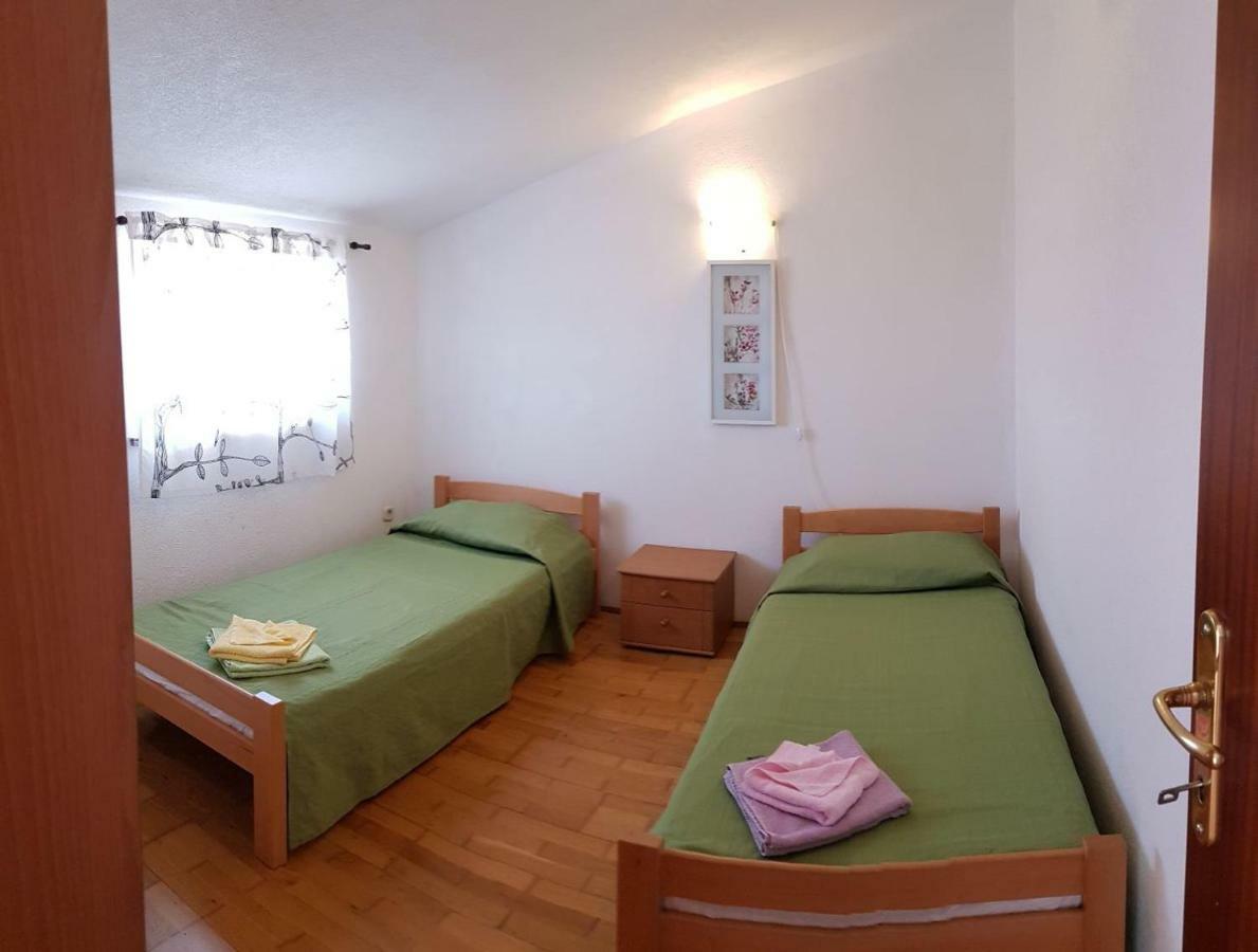 Apartments Lori Poreč Eksteriør bilde
